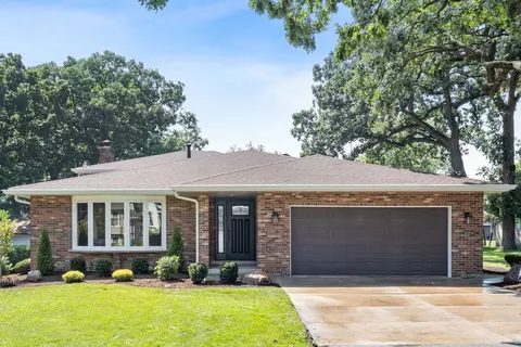 7534 Cronin Ave, Justice, IL 60458
