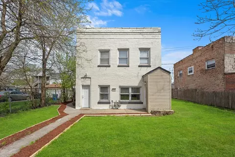 6833 S Langley Ave, Chicago, IL 60637