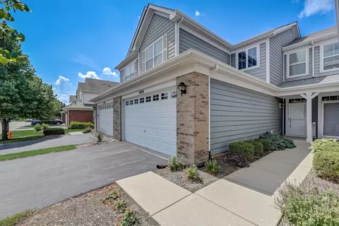 404 Blackstone Ave, Elgin, IL 60124 photo 22