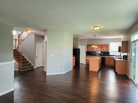 851 Dover St, Pingree Grove, IL 60140 photo 8