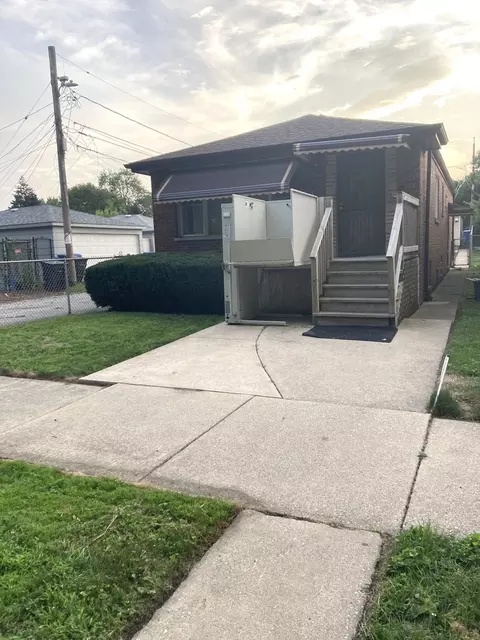 9640 S Baltimore Ave, Chicago, IL 60617