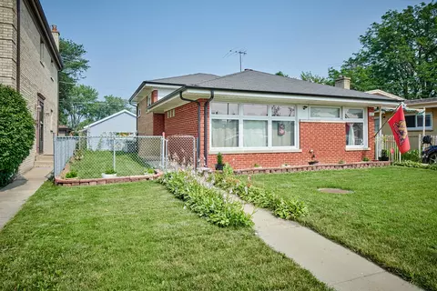 7257 N Crawford Ave, Lincolnwood, IL 60712