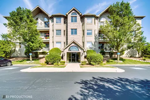 11840 Windemere Ct #302, Orland Park, IL 60467