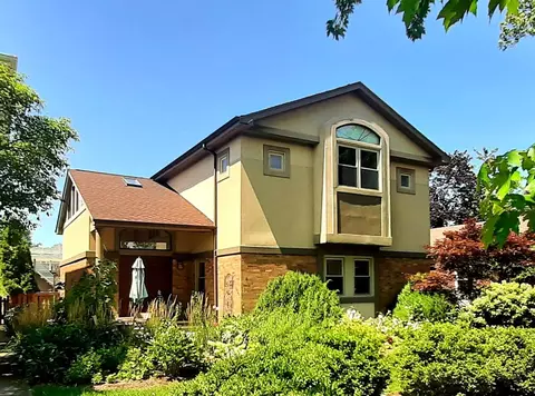 1043 Woodbine Ave, Oak Park, IL 60302