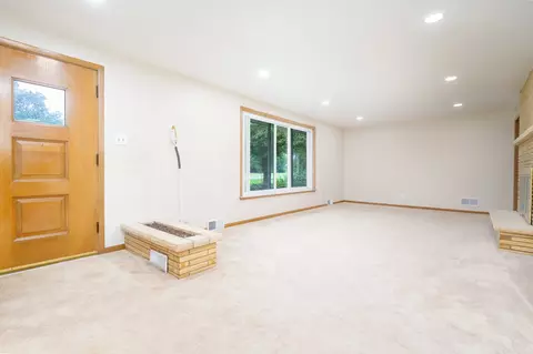 1309 E Division St, Lockport, IL 60441 photo 11