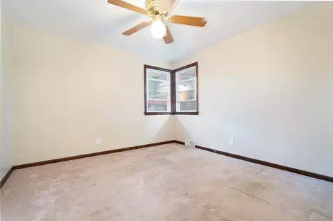 1309 E Division St, Lockport, IL 60441 photo 18