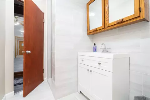 1309 E Division St, Lockport, IL 60441 photo 17