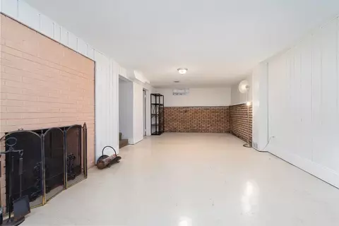 1309 E Division St, Lockport, IL 60441 photo 23