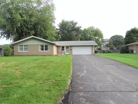 160 W Southmor Rd, Morris, IL 60450
