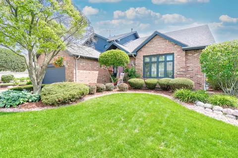 11751 Greenfield Dr, Orland Park, IL 60467