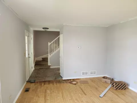 1691 Hartley Dr, Algonquin, IL 60102 photo 3