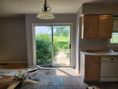 1691 Hartley Dr, Algonquin, IL 60102 photo 5