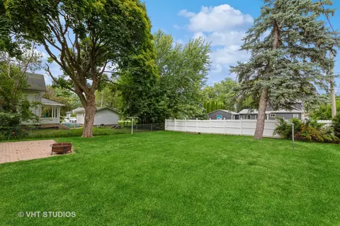 9622 Main St, Hebron, IL 60034 photo 4