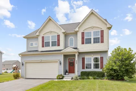 842 Glacial Falls Dr, Gilberts, IL 60136