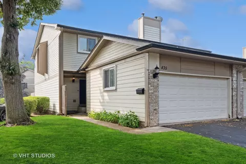 435 Swan Ct, Deerfield, IL 60015