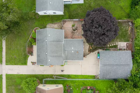 312 E Sunset Pl, Dekalb, IL 60115 photo 4