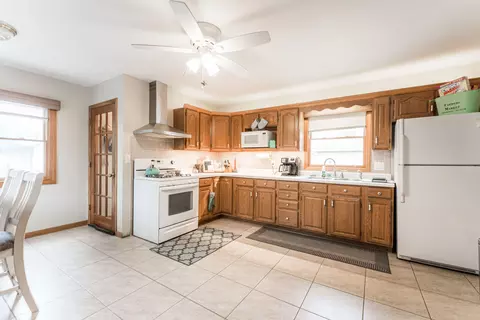 312 E Sunset Pl, Dekalb, IL 60115 photo 13