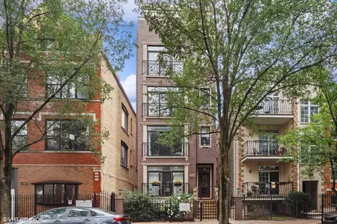 1523 W Thomas St #4, Chicago, IL 60642