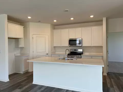 2741 Harnish Dr, Algonquin, IL 60102 photo 6