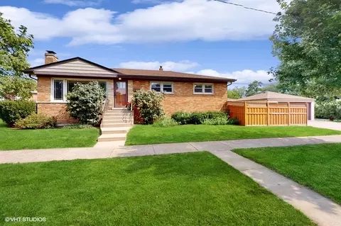 9501 Kolmar Ave, Skokie, IL 60076