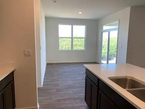 935 Eineke Blvd, Algonquin, IL 60102 photo 6