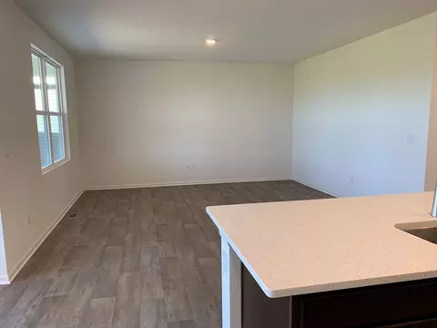 935 Eineke Blvd, Algonquin, IL 60102 photo 9
