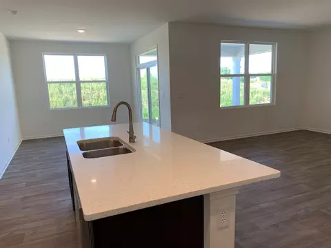 935 Eineke Blvd, Algonquin, IL 60102 photo 8