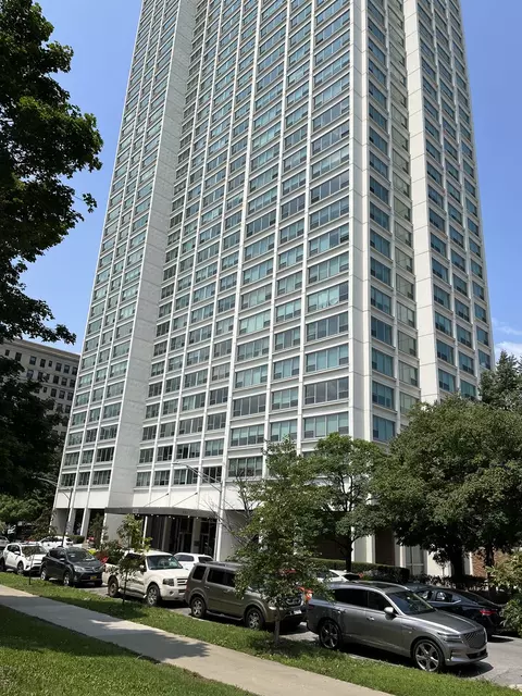 1700 E 56th St #3506, Chicago, IL 60637