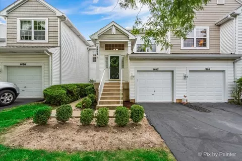 1462 Meadowsedge Ln, Carpentersville, IL 60110