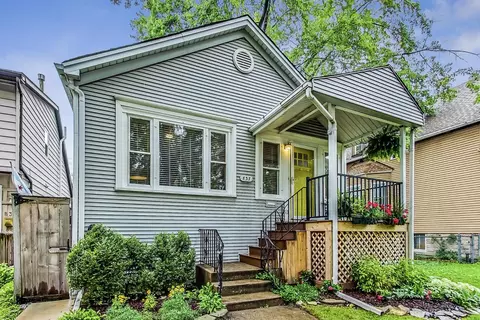 837 Hannah Ave, Forest Park, IL 60130