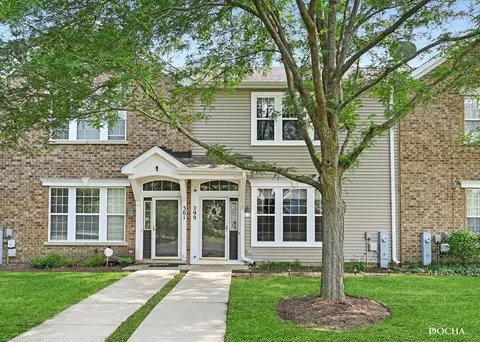 299 Springbrook Trl S, Oswego, IL 60543