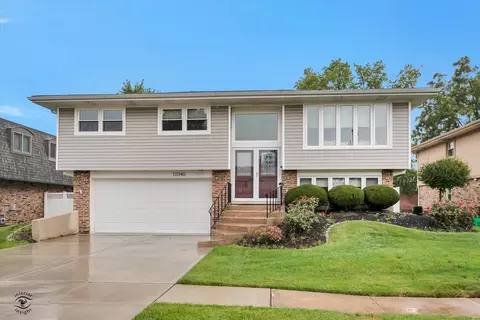 10340 S 84th Ave, Palos Hills, IL 60465