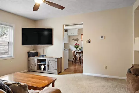 509 W Macarthur Ave, Bloomington, IL 61701 photo 8
