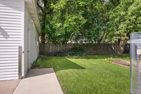509 W Macarthur Ave, Bloomington, IL 61701 photo 21