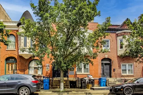 2340 W Taylor St, Chicago, IL 60612