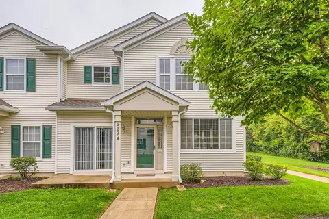 2294 Reflections Dr #2294, Aurora, IL 60502