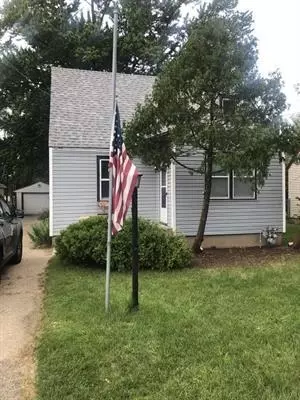 2805 Cannon St, Rockford, IL 61109