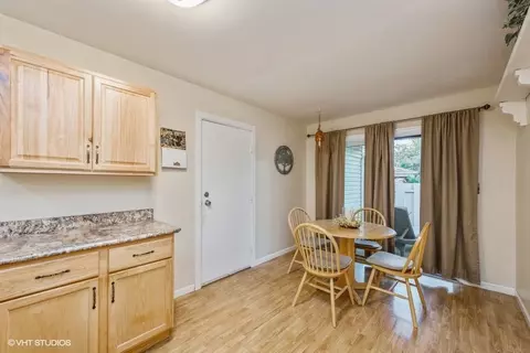 4609 Front Royal Dr, Mchenry, IL 60050 photo 3