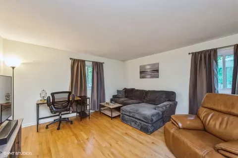 4609 Front Royal Dr, Mchenry, IL 60050 photo 5
