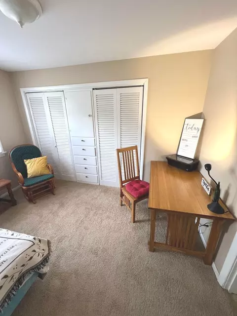 606 Normal Rd, Dekalb, IL 60115 photo 14