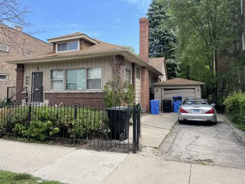 7835 S South Shore Dr, Chicago, IL 60643