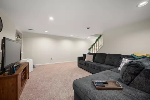 113 E Sunset Pl, Dekalb, IL 60115 photo 24