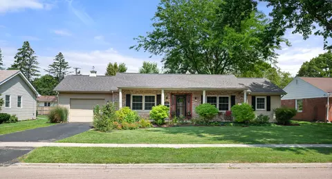 113 E Sunset Pl, Dekalb, IL 60115 photo 2