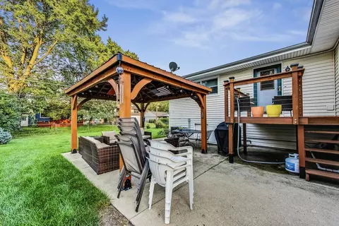 51 Willow Trl, Wheeling, IL 60090 photo 44