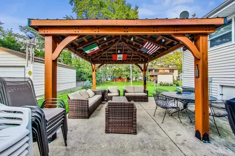 51 Willow Trl, Wheeling, IL 60090 photo 43
