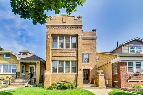 5452 W Agatite Ave, Chicago, IL 60630