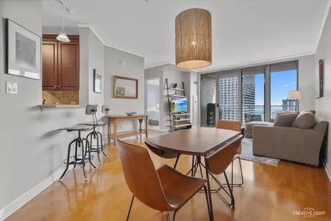 420 E Waterside Dr #3002, Chicago, IL 60601 photo 8