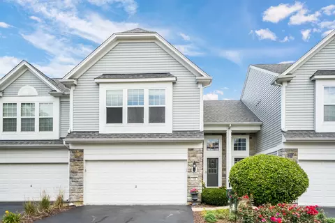 403 Valentine Way, Oswego, IL 60543