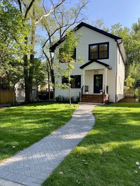 3312 Colfax Pl, Evanston, IL 60201