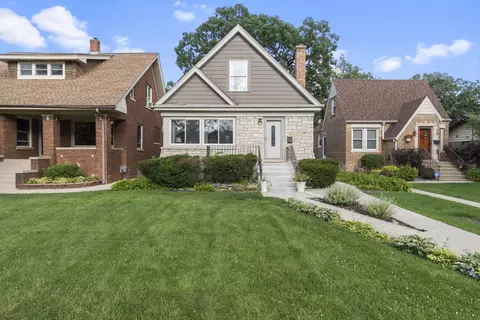 2225 N 77th Ave, Elmwood Park, IL 60707